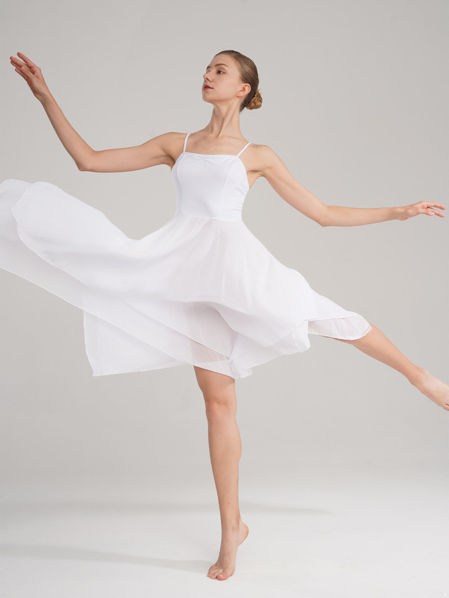 Robe de danse contemporaine lyrique asymétrique à bretelles spaghetti pour femmes